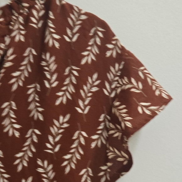 Papermoon Brown and Cream Leaf Pattern Blouse - Picture 8 of 10